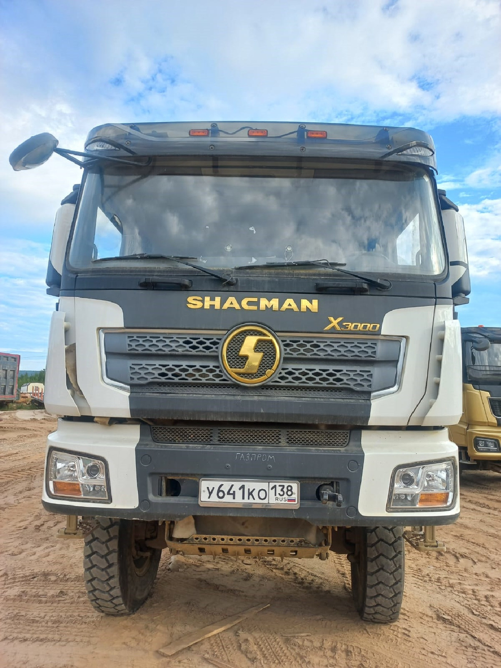 Shacman (Shaanxi) SX* 6x6 Самосвал SX32586W385C (Дизельный, 10,8 л, 441 л.с., МТ)