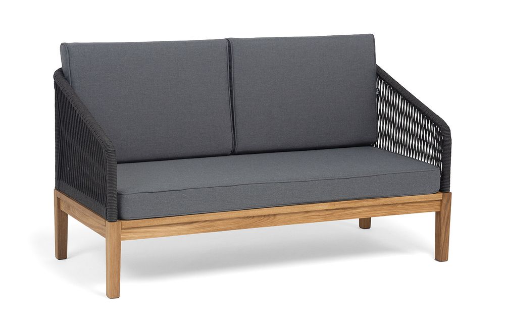 "Канны" диван 2-местный плетеный из роупа, основание дуб, роуп темно-серый круглый, ткань темно-серая 027