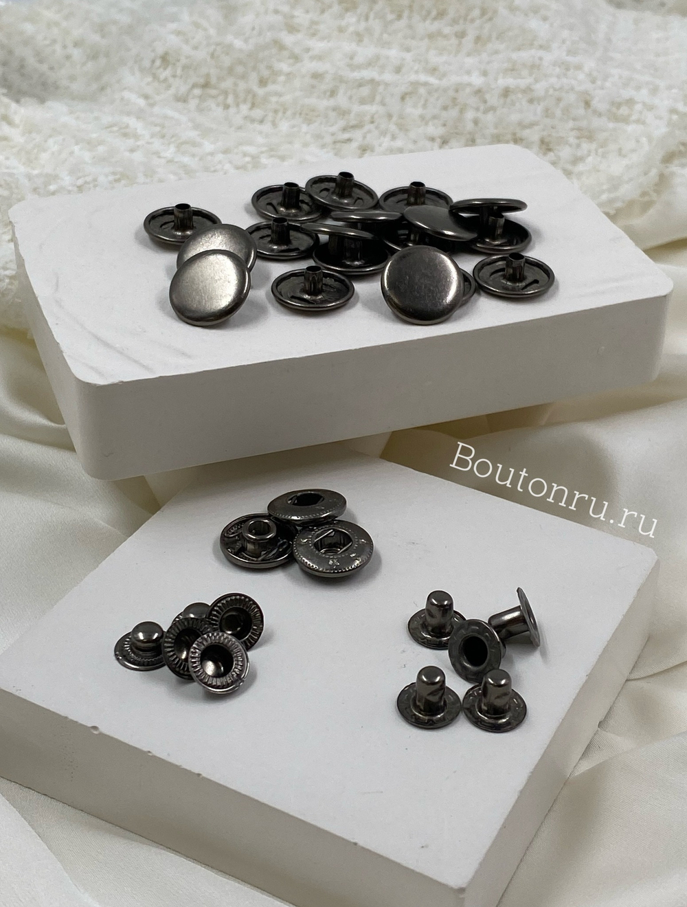 Установочные кнопки графит/комплект с кнопками и шляпкой 15 мм