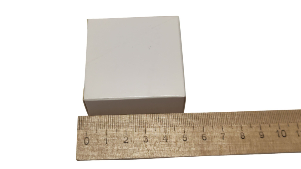 Коробочка картонная Box-50*50*20G