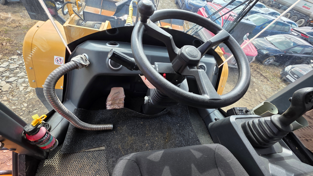 SANY SW* Фронтальный погрузчик SW966K1 (Дизельный, 9,7 л, 242 л.с., АТ)