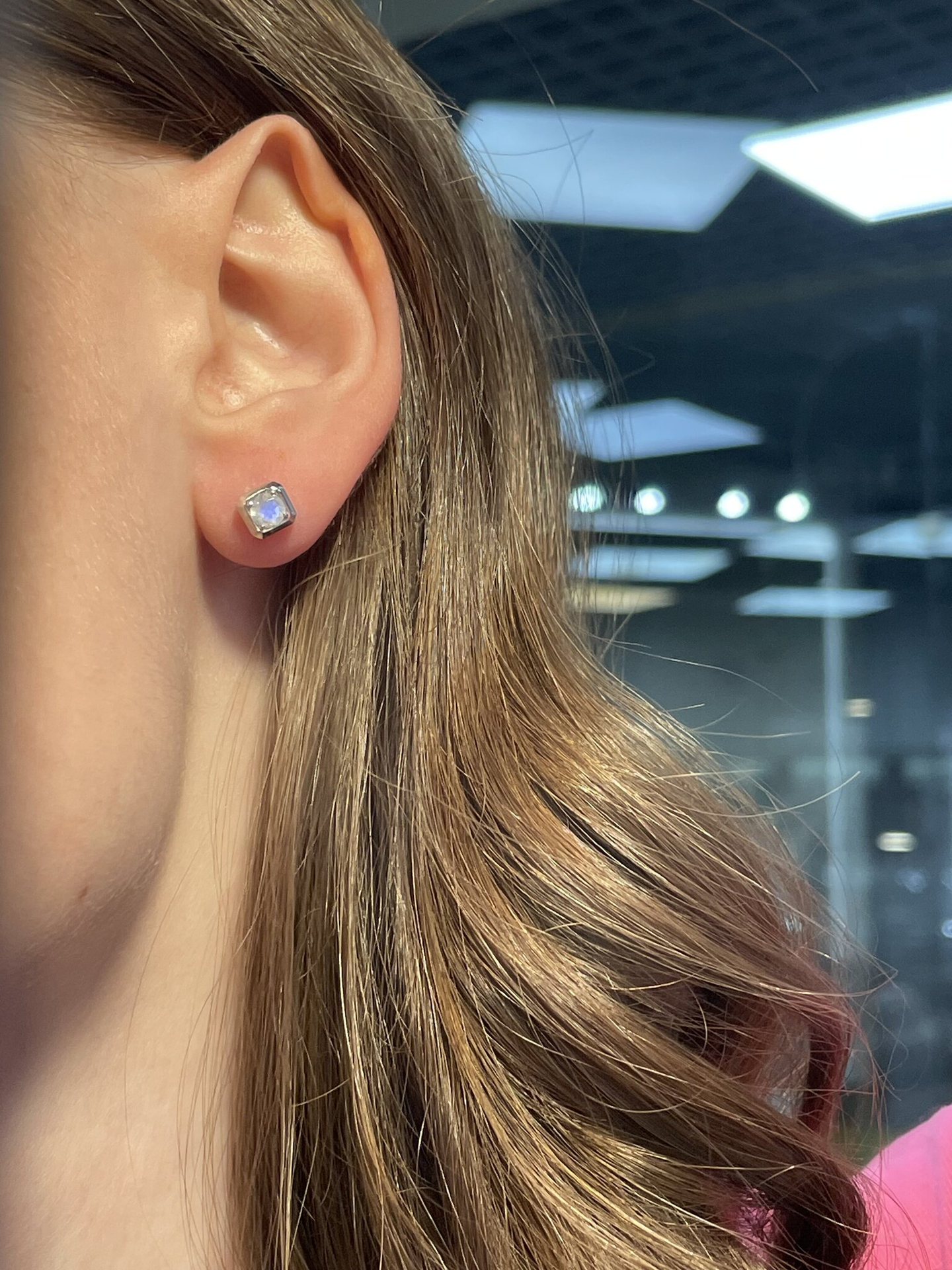 Серьги Crystal Square с лунным камнем