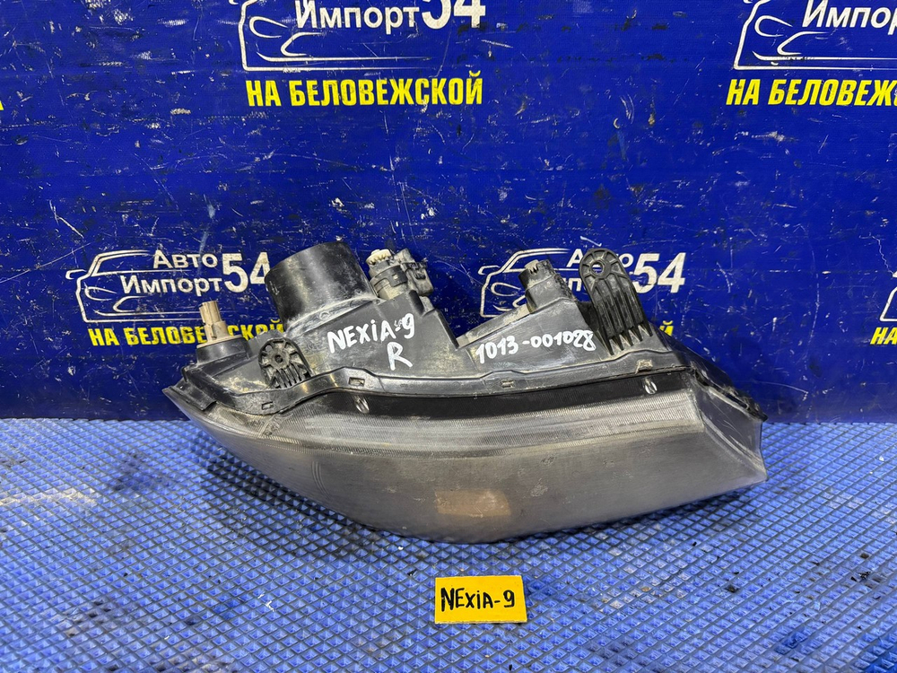 Фара передняя правая DAEWOO NEXIA 2011