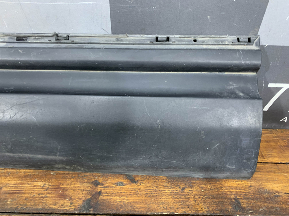 Накладка двери передней левой Ford Explorer 5  Б/У Оригинал BB537820201