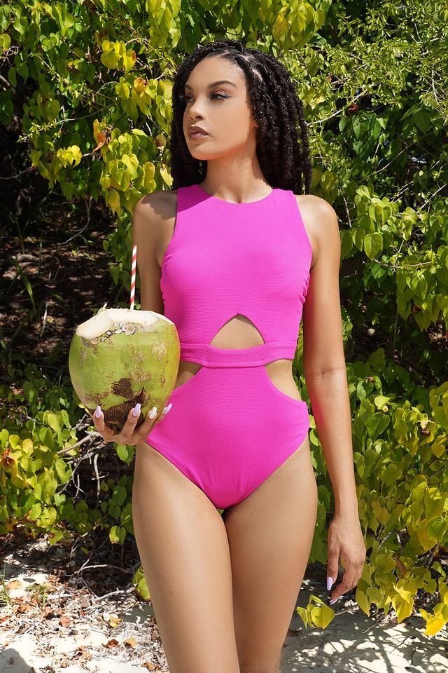 Розовый купальник-трикини из коллекции Spirit of Colours
