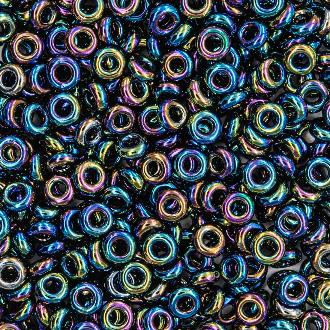 Японский бисер TOHO Demi 8/0 (№86), металлизированный, непрозрачный глянцевый