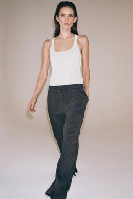 ZARA БРЮКИ В ПОЛОСКУ В ПИЖАМНОМ СТИЛЕ — ZW COLLECTION, СЕРЫЙ