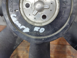 Вентилятор радиатора Toyota Camry (XV70) 17-нв Б/У Оригинал 1636031500