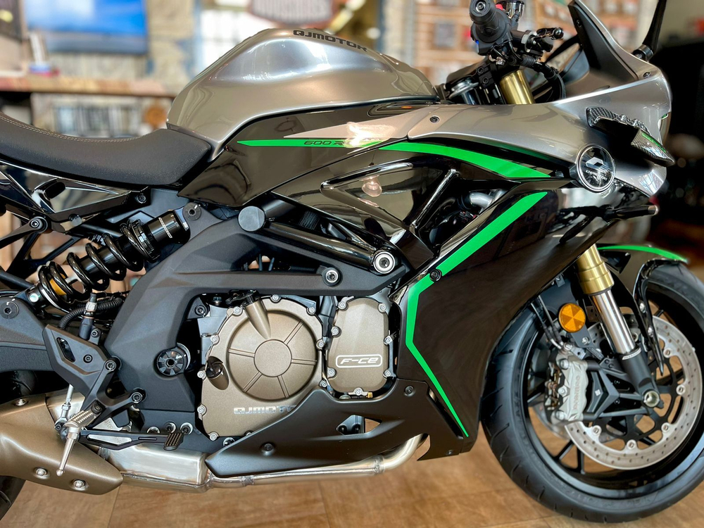 QJMOTOR SRK 600 RC (Gray)