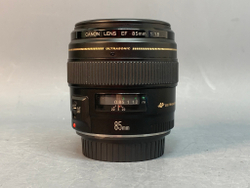 Canon EF 85mm 1.8 USM