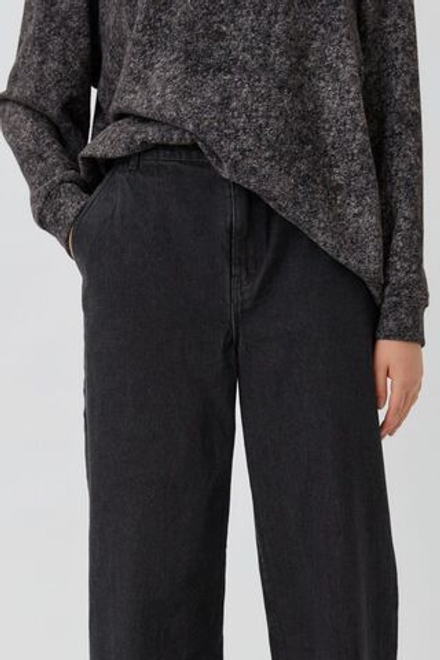 Джинсы прямые черного цвета