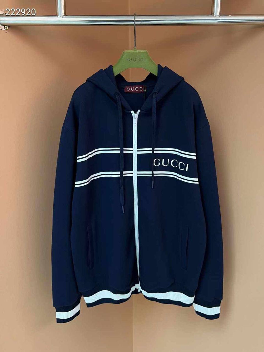 Спортивный костюм Gucci