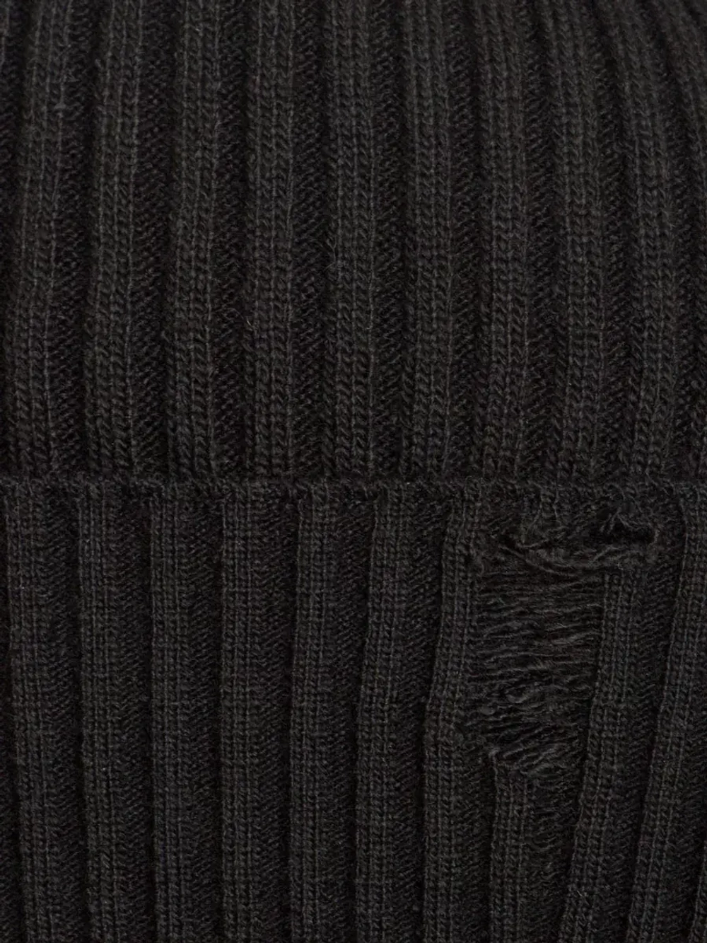 Шапка бини рваная осенняя и снуд