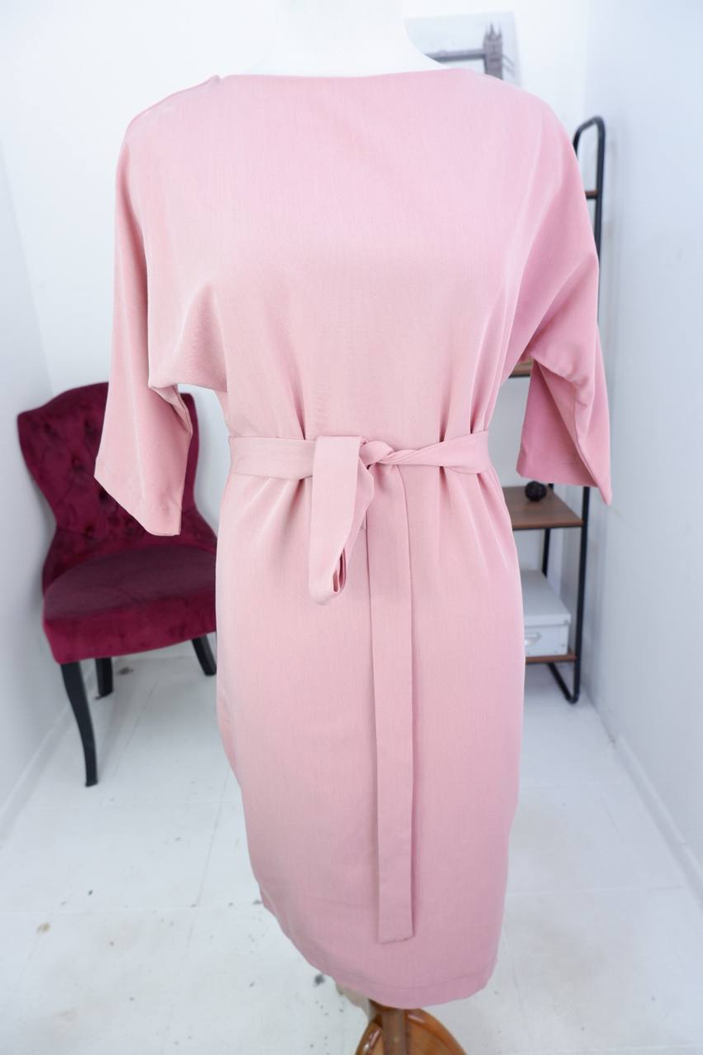 Платье DENIZA пыльно-розовое, с рукавом летучая мышь, маркировка 52, маломерит 48- 50 размер