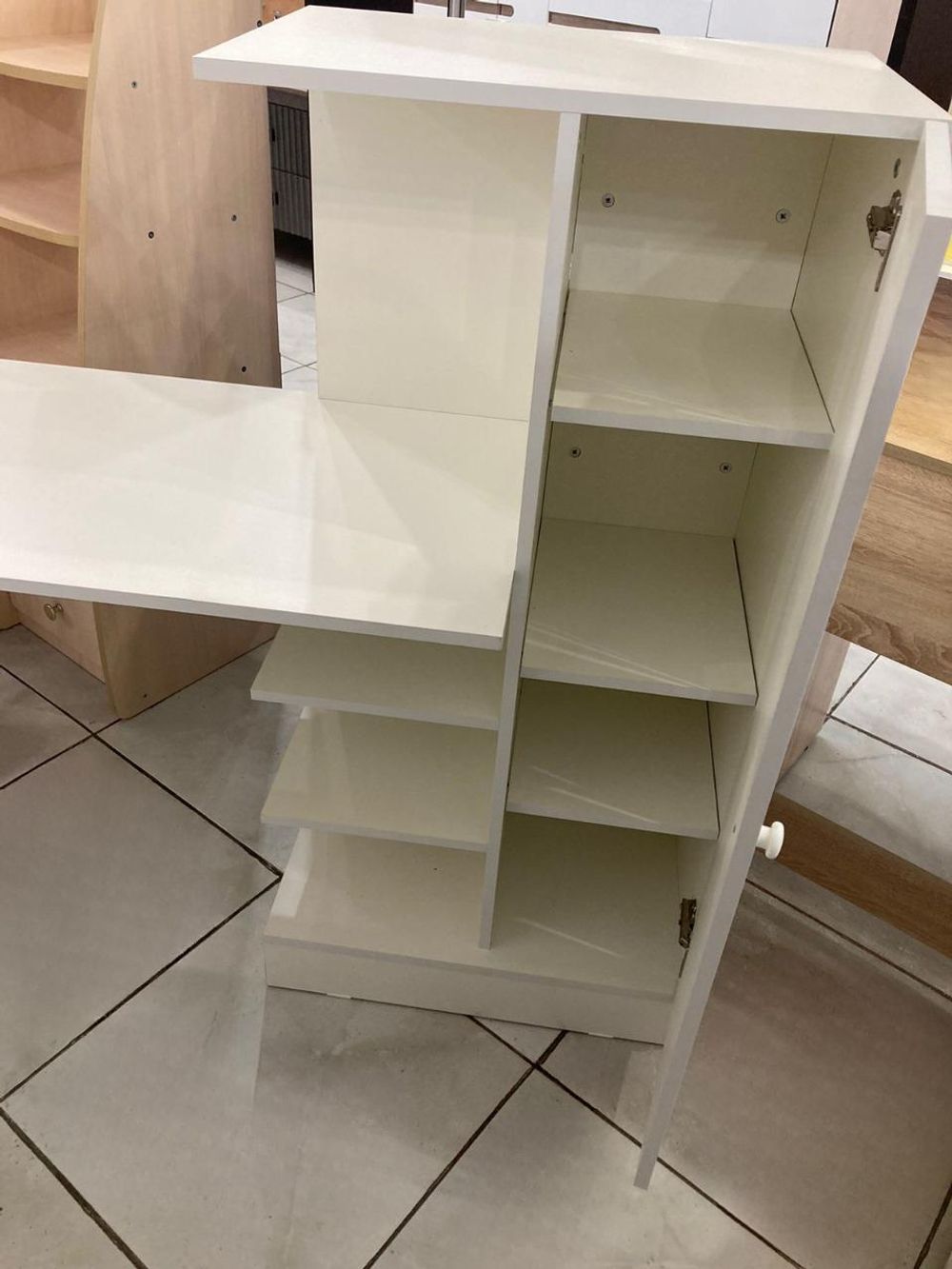 Стол письменный В-2 белый/белый