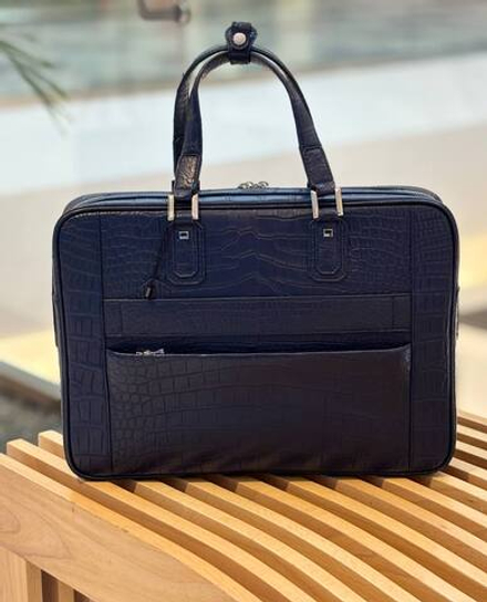 Портфель из кожи крокодила Zilli