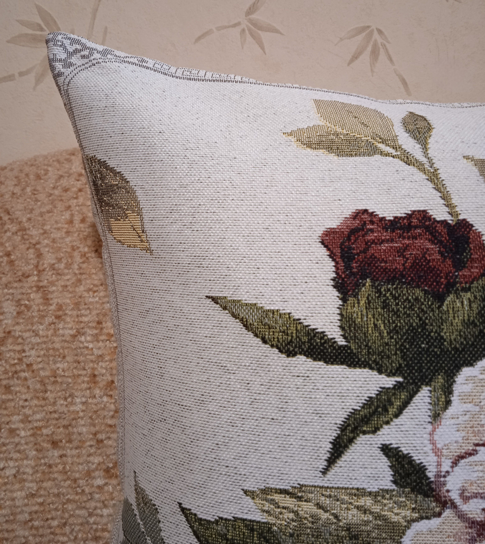 Декоративный гобеленовый чехол для интерьерной подушки Пионы 47х47