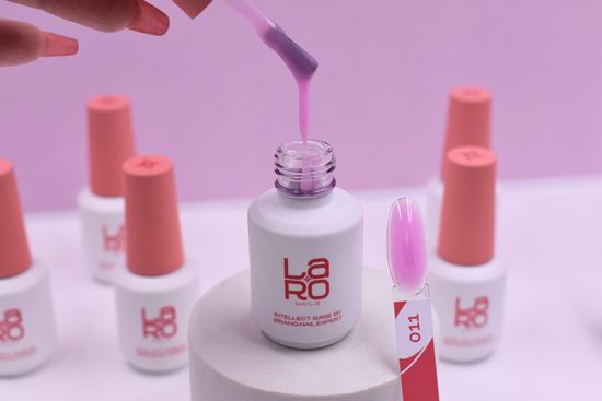 Laro nails Intellect base 20g 011