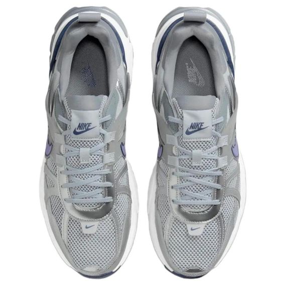 NIKE V2K Run Беговые кроссовки Низкие Серо-серебристые Унисекс