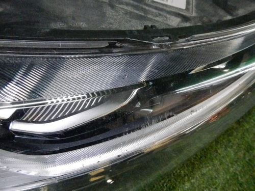 Фара правая Volvo XC40 (2017-2022) LED