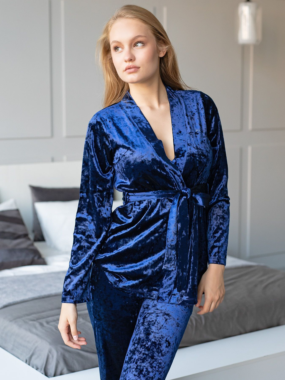 Женский домашний костюм из бархатного велюра (Размер: M) (Цвет: синий)