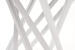 "Сантьяго" журнальный стол из HPL круглый Ø40 H55, каркас из стали белый, цвет столешницы "молочный"