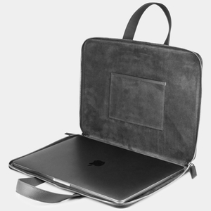 Сумка для MacBook Pro 16 - 17 с карманами из кожи теленка, красного цвета