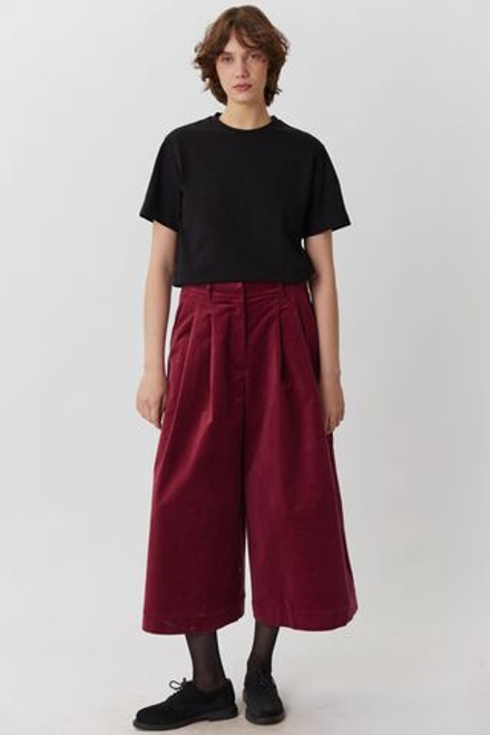 Кюлоты из бордового вельвета