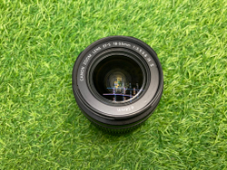 Canon 1100D kit 18-55mm IS ll 12.800 кадров