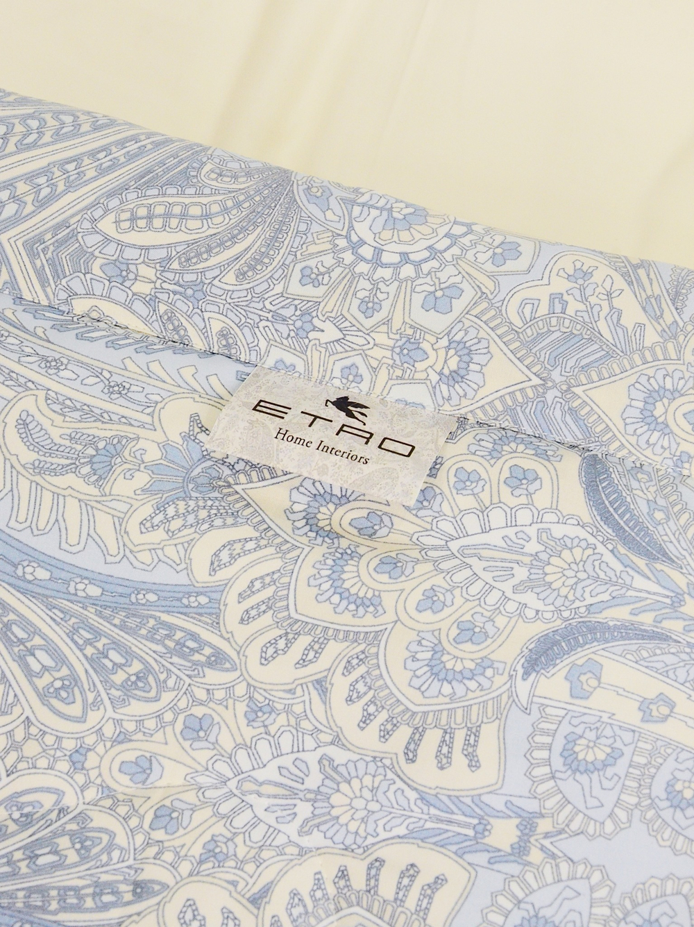 Легкое одеяло Etro 200х230