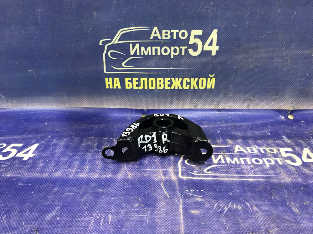 Подушка двигателя Honda CR-V 1995-2001