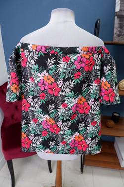 Футболка Peacocks летняя 52-54 размер