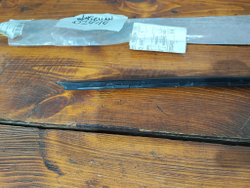 Молдинг лобового стекла правый Volkswagen Tiguan 2 16-нв Новое Оригинал 5NA854328D