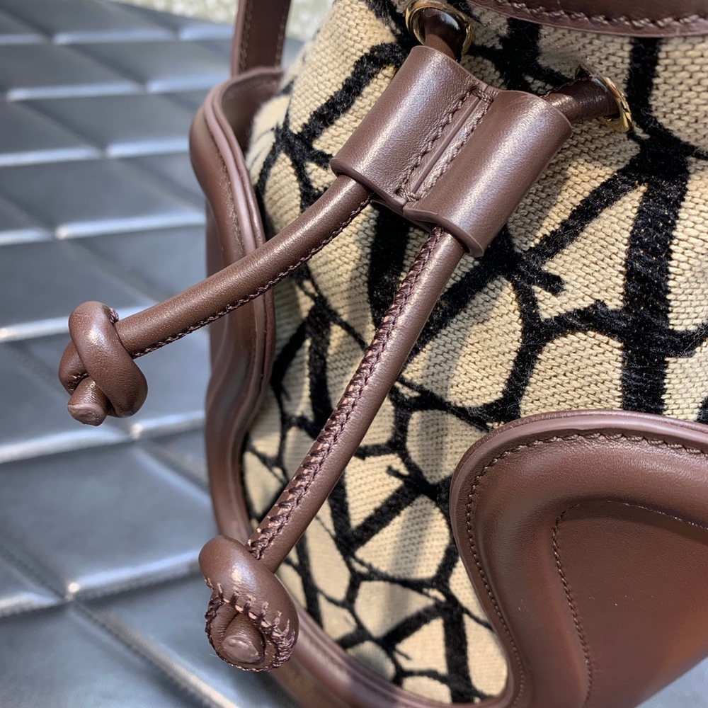 Valentino Le Cinquieme Bucket Bag