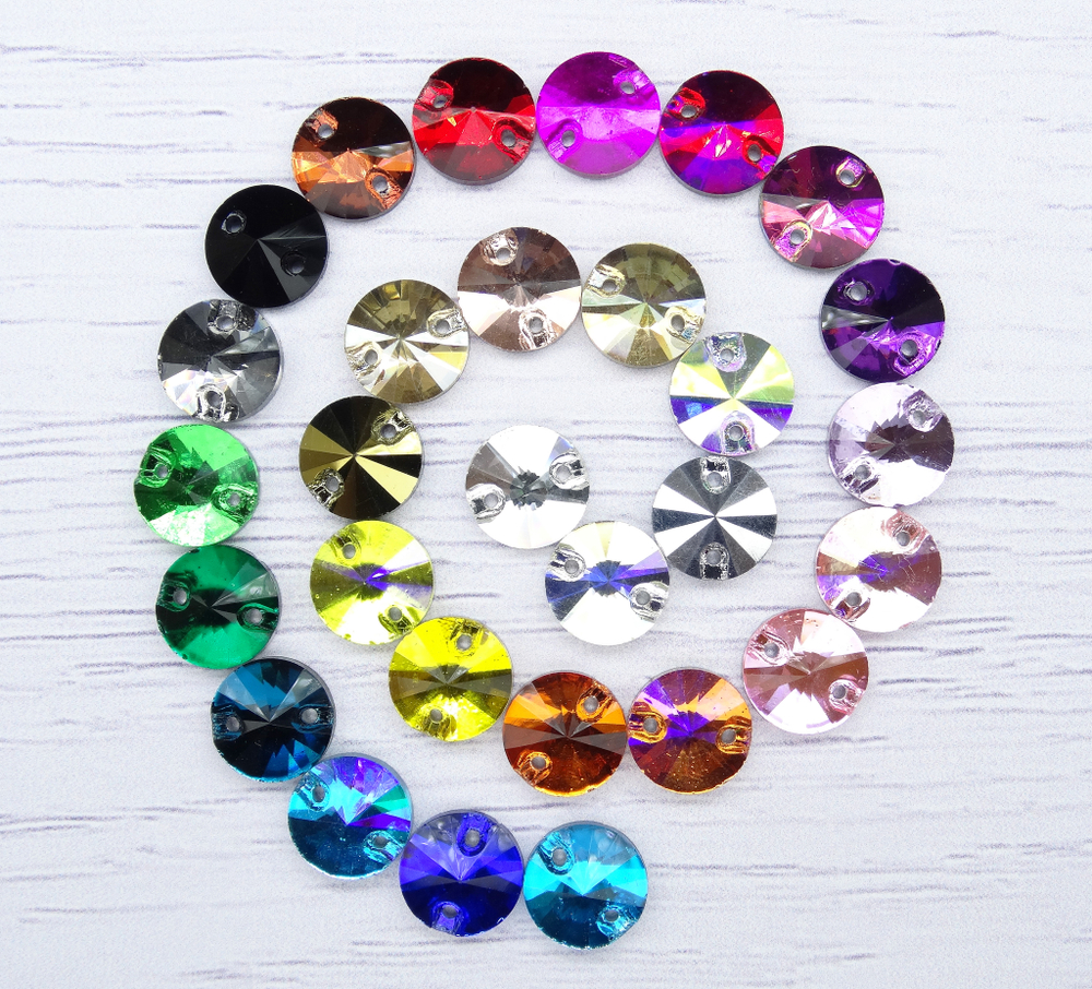 МЦ-РИ-10 Хрустальные стразы пришивные, форма страз: Круглая 10 мм, цвет: МИКС, 30 шт.