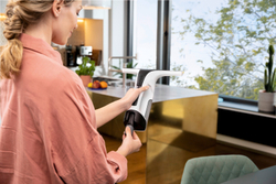 Аккумуляторный стеклоочиститель WV 4-4 PLUS