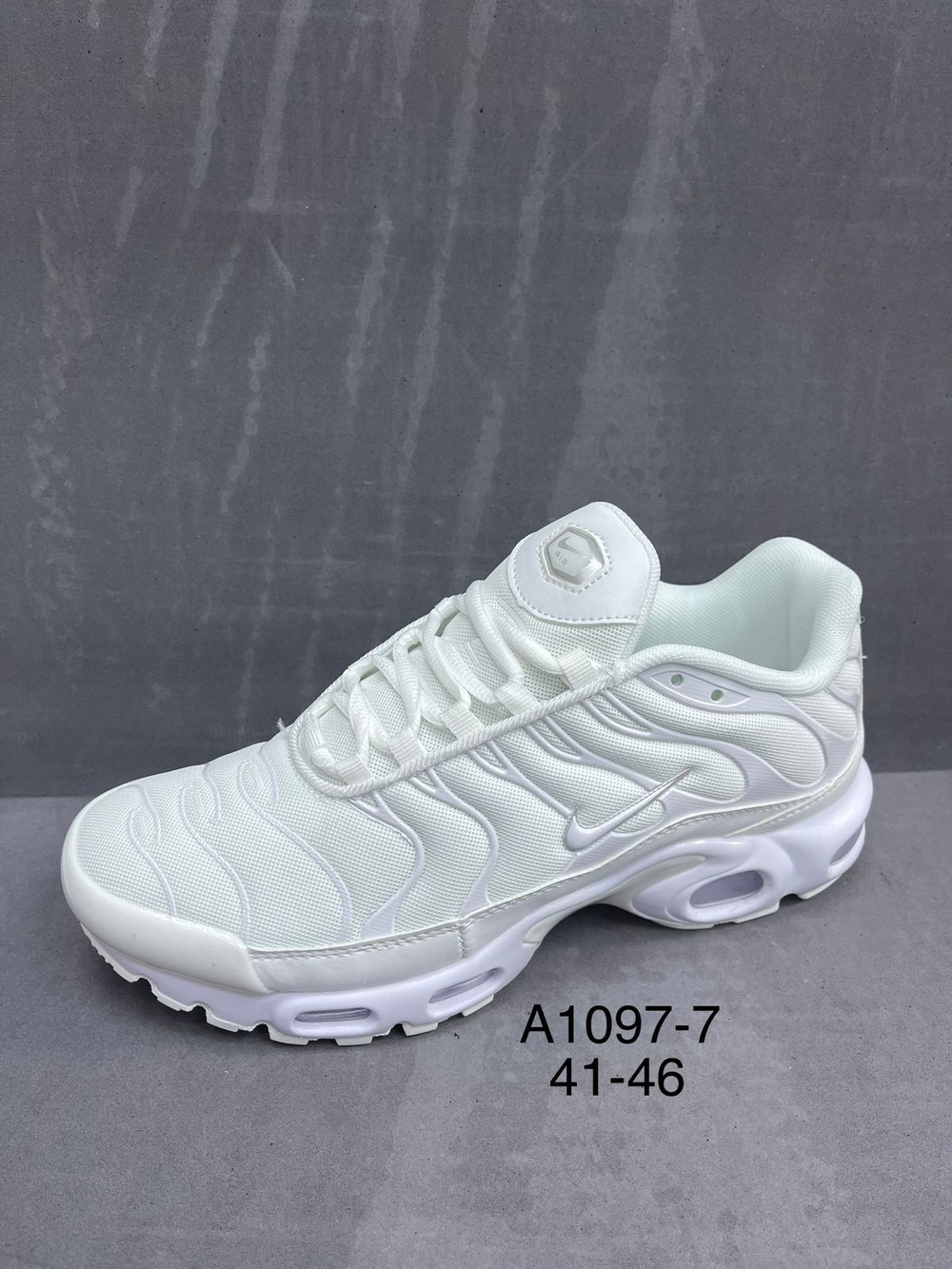 Кроссовки по 8 пар (41-46)р. / A1097/7