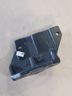 Кронштейн МАЗ двигателя боковой передний ОАО МАЗ