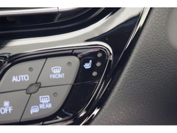 TOYOTA C - HR 2022 г.