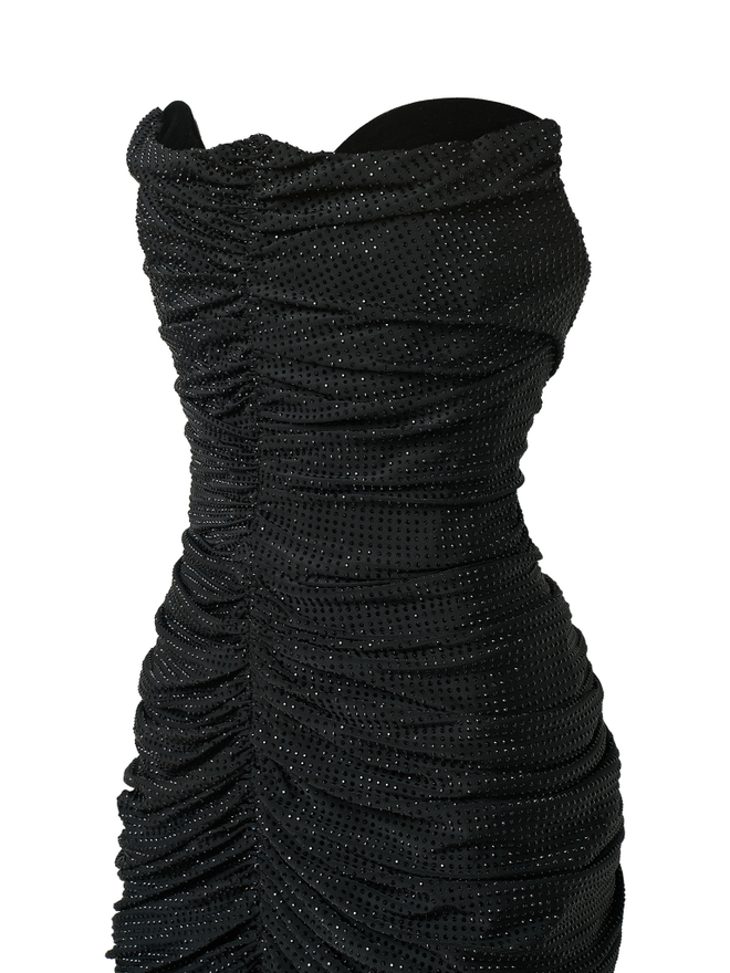 Платье полностью декорированное кристаллами