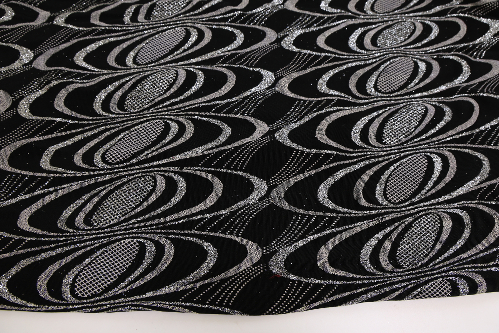 Трикотаж металлик черный с серебряными кругами