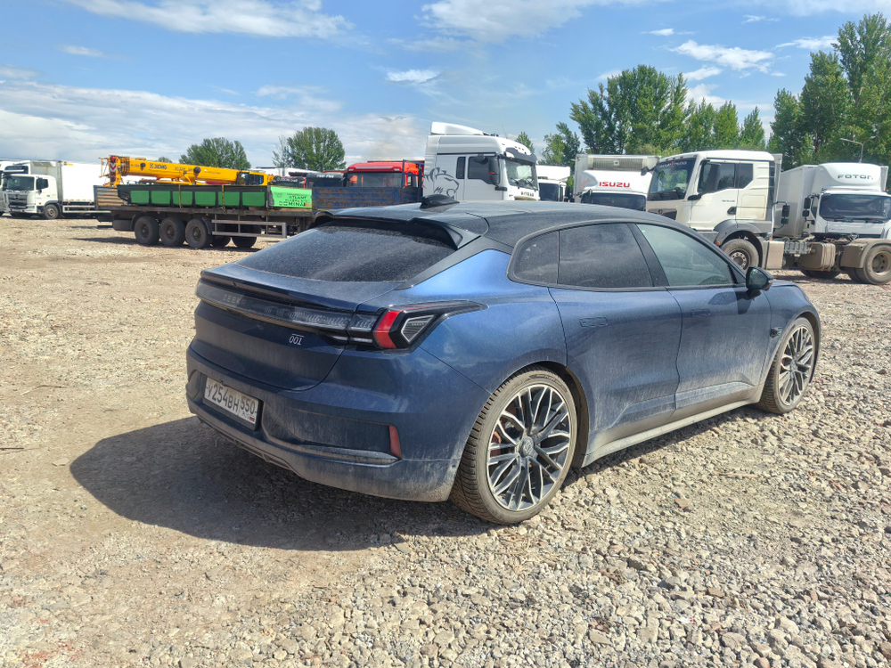 Zeekr 001 Z-Sport (544 л.с.)