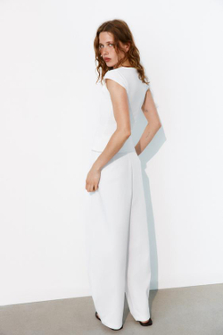 ZARA БРЮКИ BALLOON С ЗАЩИПАМИ, БЕЛЫЙ