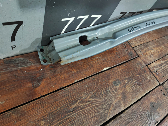 Усилитель заднего бампера Geely Coolray 19-нв Б/У Оригинал 6600008325