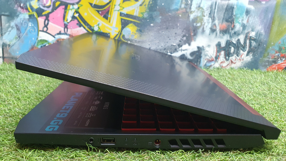 Игровой Acer i5-9/16Gb/RTX 2060 6Gb/144Hz/Nitro 5 (AN515-54-58FN)/Windows 11