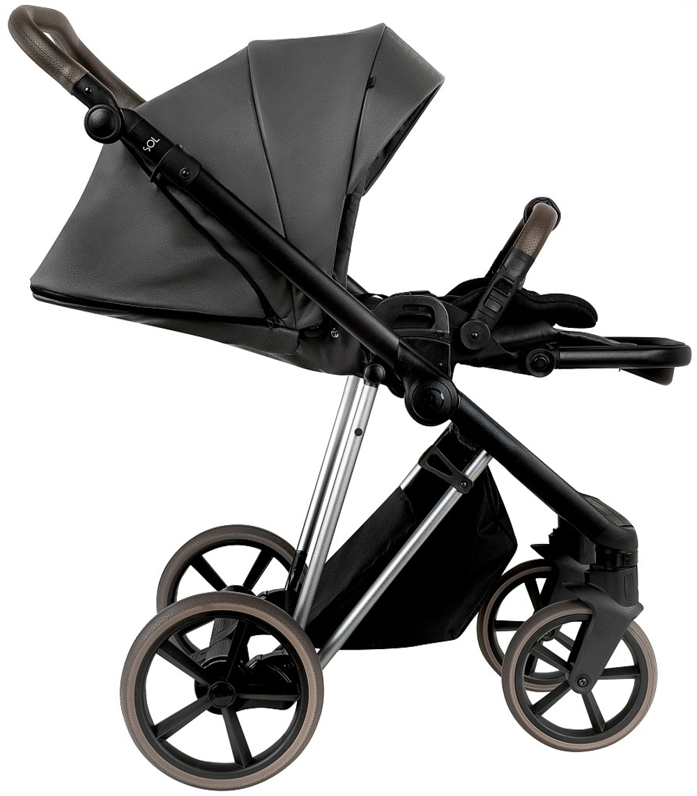 Детская коляска Roan Sol Vintage Luxury Leather 2.0 3 в 1 с автокреслом Pituso Baesa Pro Black,Beige Canopy VEGA99DB Woodland Gray/Nickel/руч.Cappuccino
