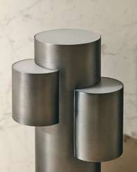 Переносная настольная лампа Adrina из темно-серого металла