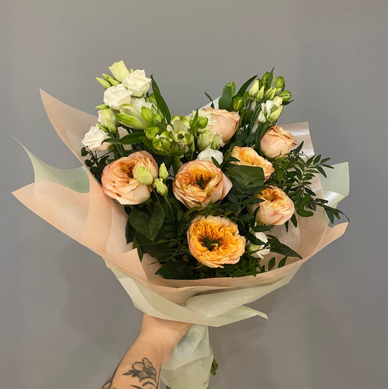 Букет "Персиковая нежность"