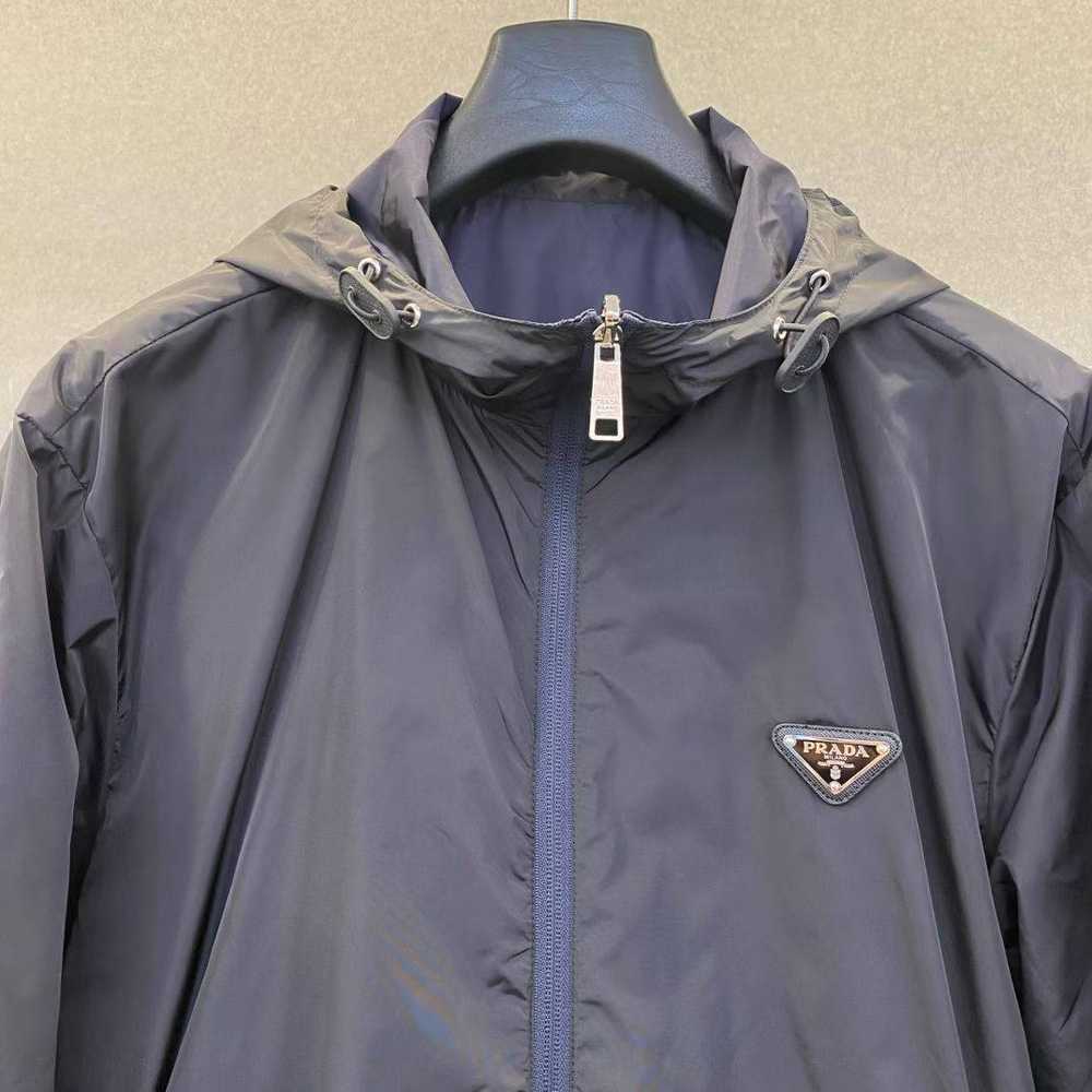 Ветровка двухсторонняя Prada