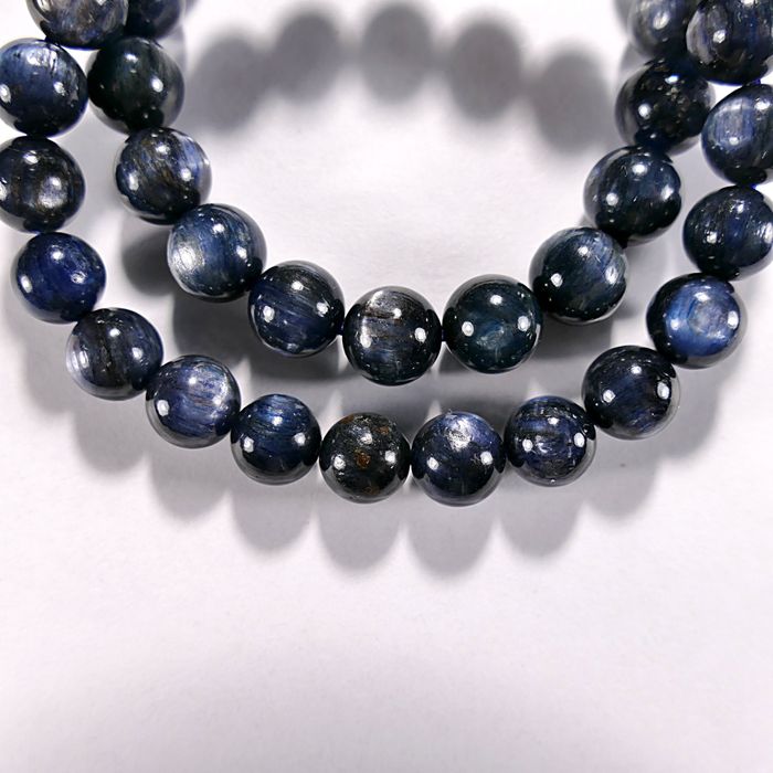 Бусина из кианита черного, шар гладкий 9 мм